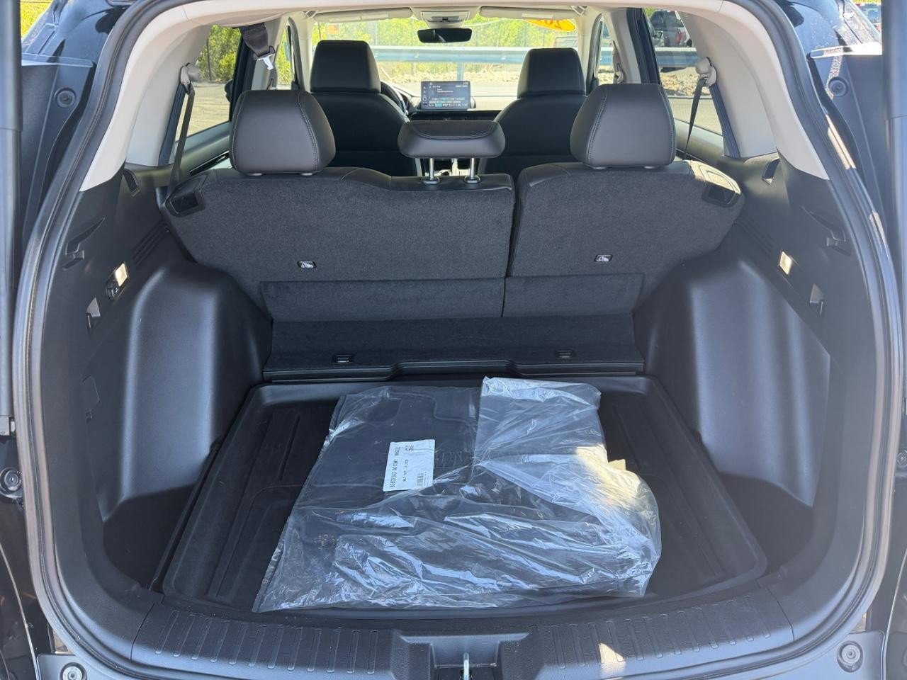 Used 2024 Honda CR-V EX-L image 7