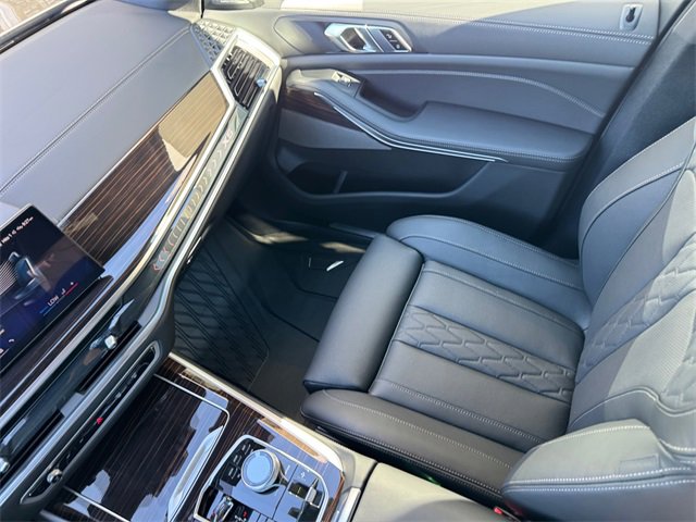 New 2026 BMW X5 xDrive50e w/ Executive Package image 20