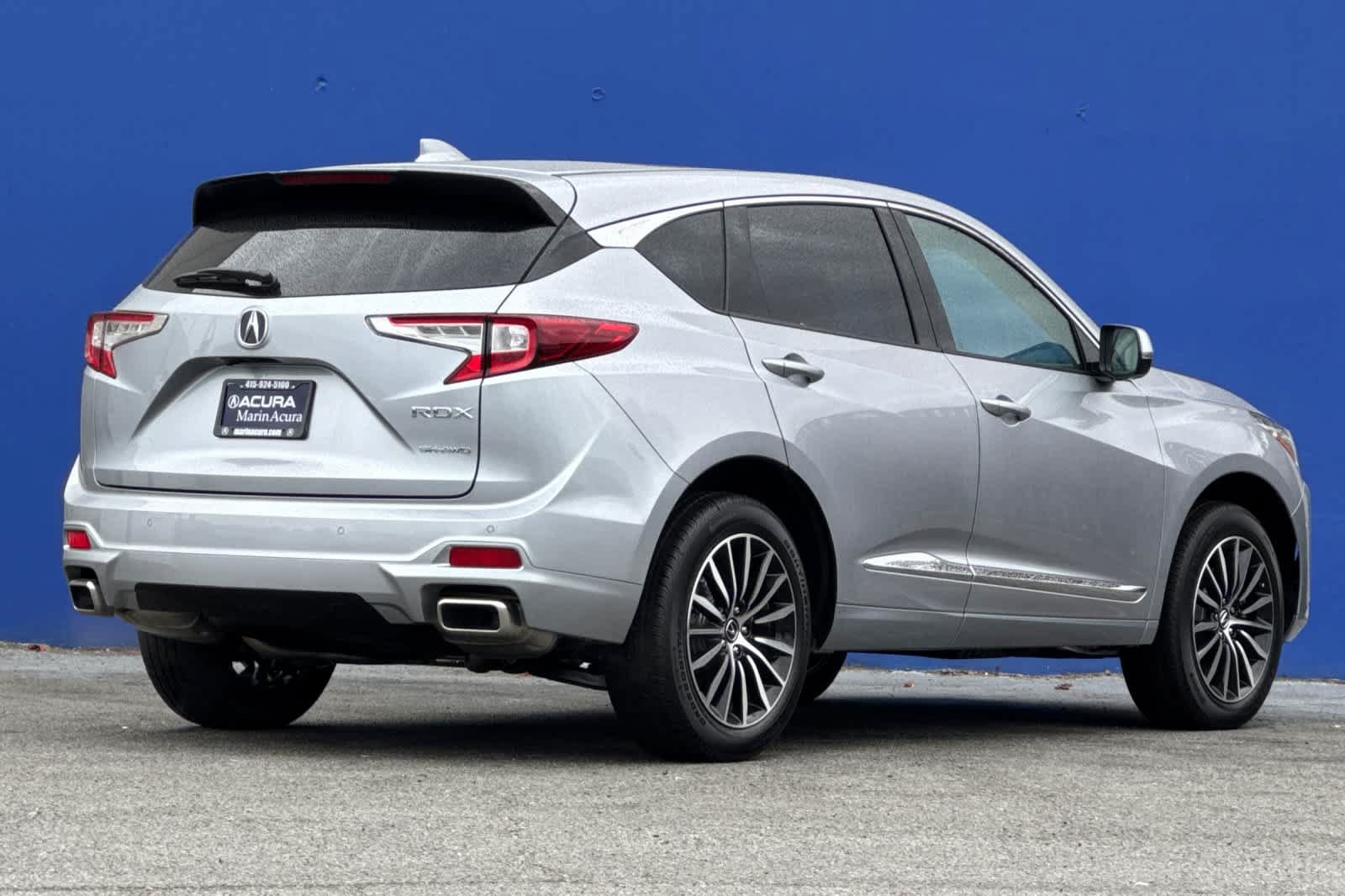 New 2026 Acura RDX w/ Advance Package AWD/4WD image 4