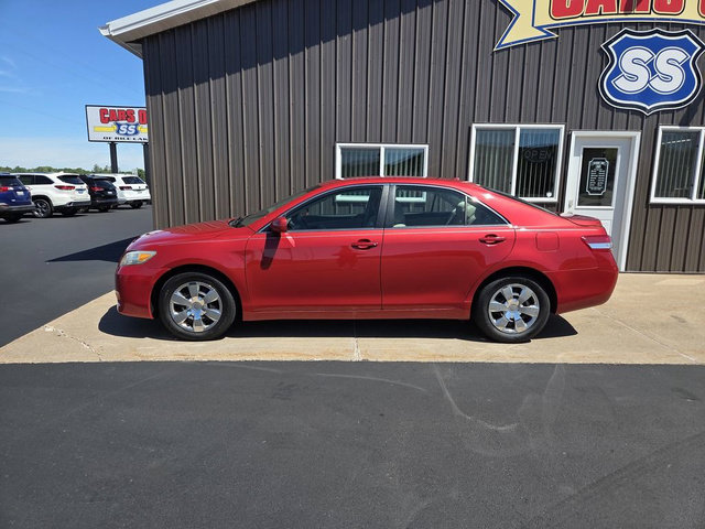 Used 2011 Toyota Camry LE FWD image 31