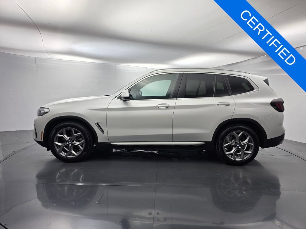 Certified 2024 BMW X3 sDrive30i w/ Premium Package RWD image 7