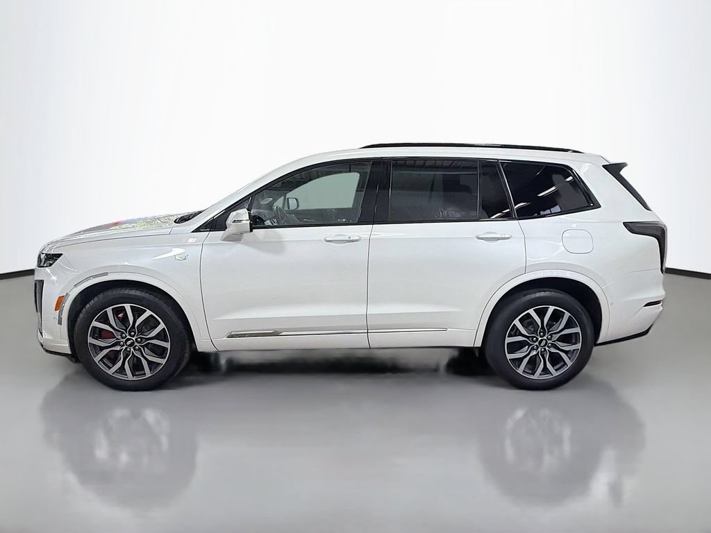 Certified 2024 Cadillac XT6 Sport w/ Technology Package AWD/4WD image 6