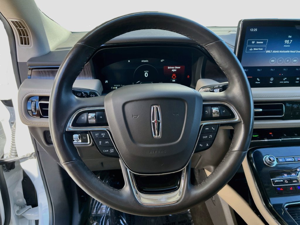 Used 2023 Lincoln Nautilus Reserve w/ Equipment Group 201A AWD/4WD image 11