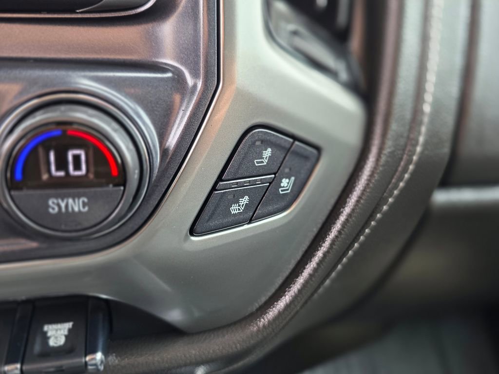 Used 2019 Chevrolet Silverado 2500 LTZ w/ Duramax Plus Package image 34