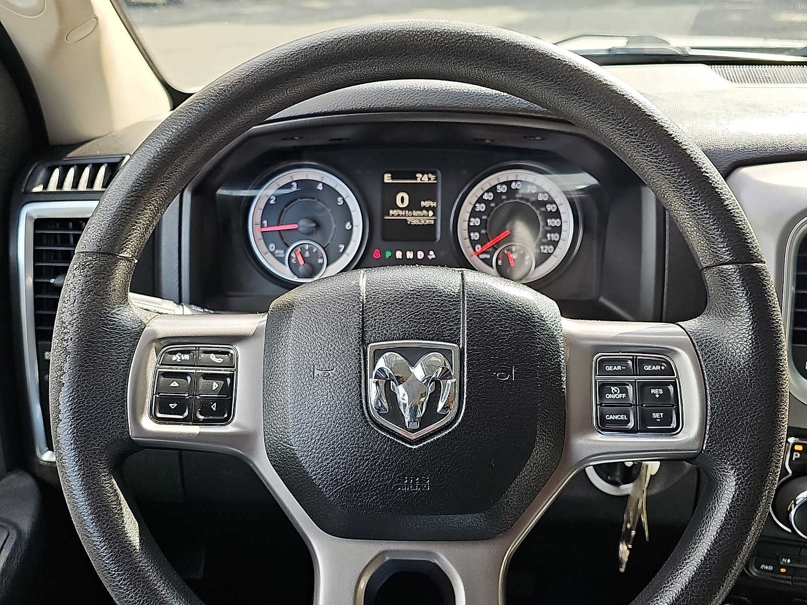 Used 2022 RAM 1500 Classic SLT AWD/4WD image 18