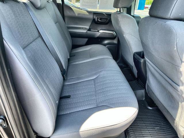 Used 2019 Toyota Tacoma SR5 AWD/4WD image 23