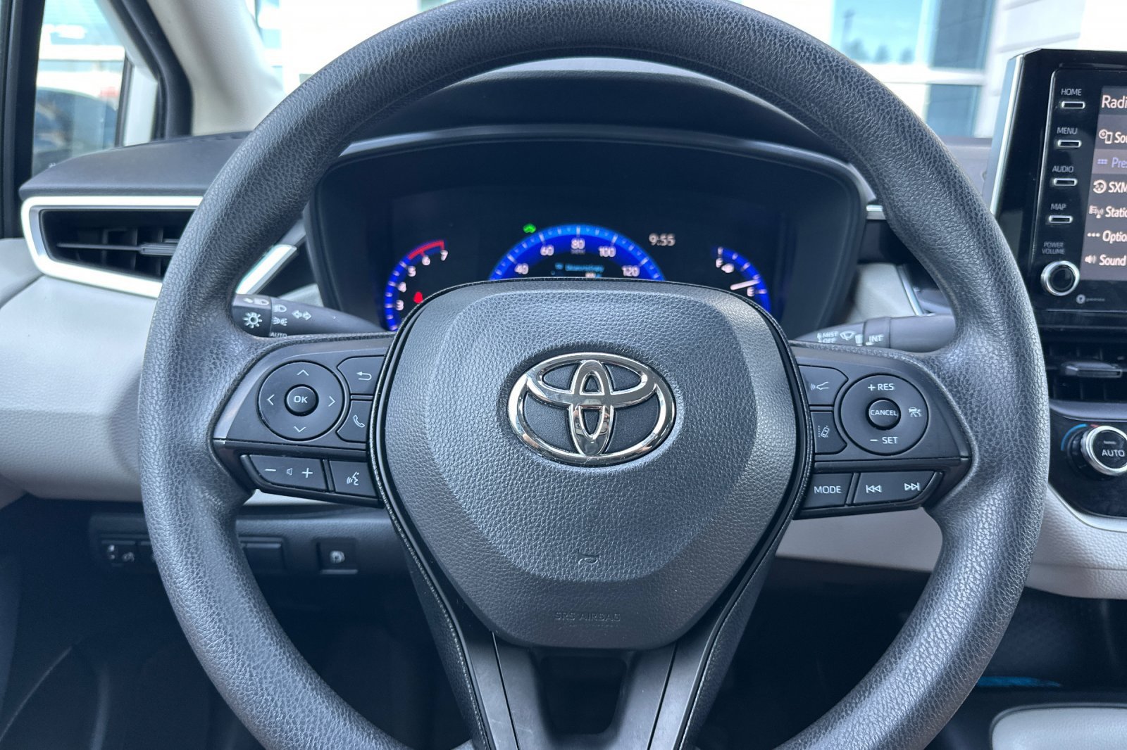 Certified 2021 Toyota Corolla LE w/ Carpet Mat Package (TMS) FWD image 22