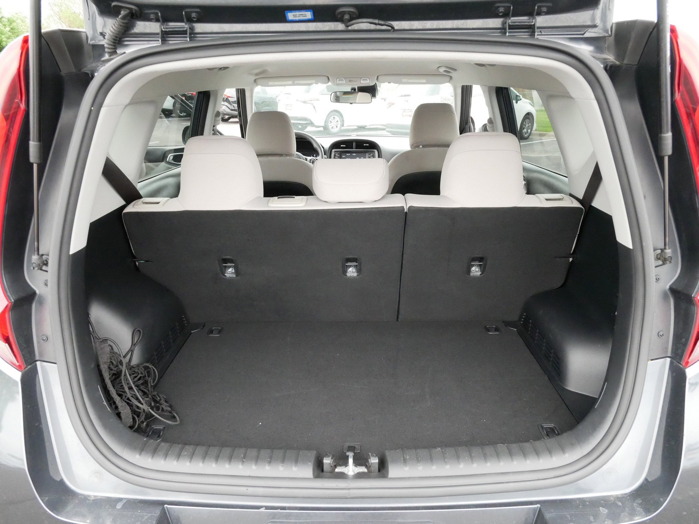 Used 2020 Kia Soul S FWD image 18