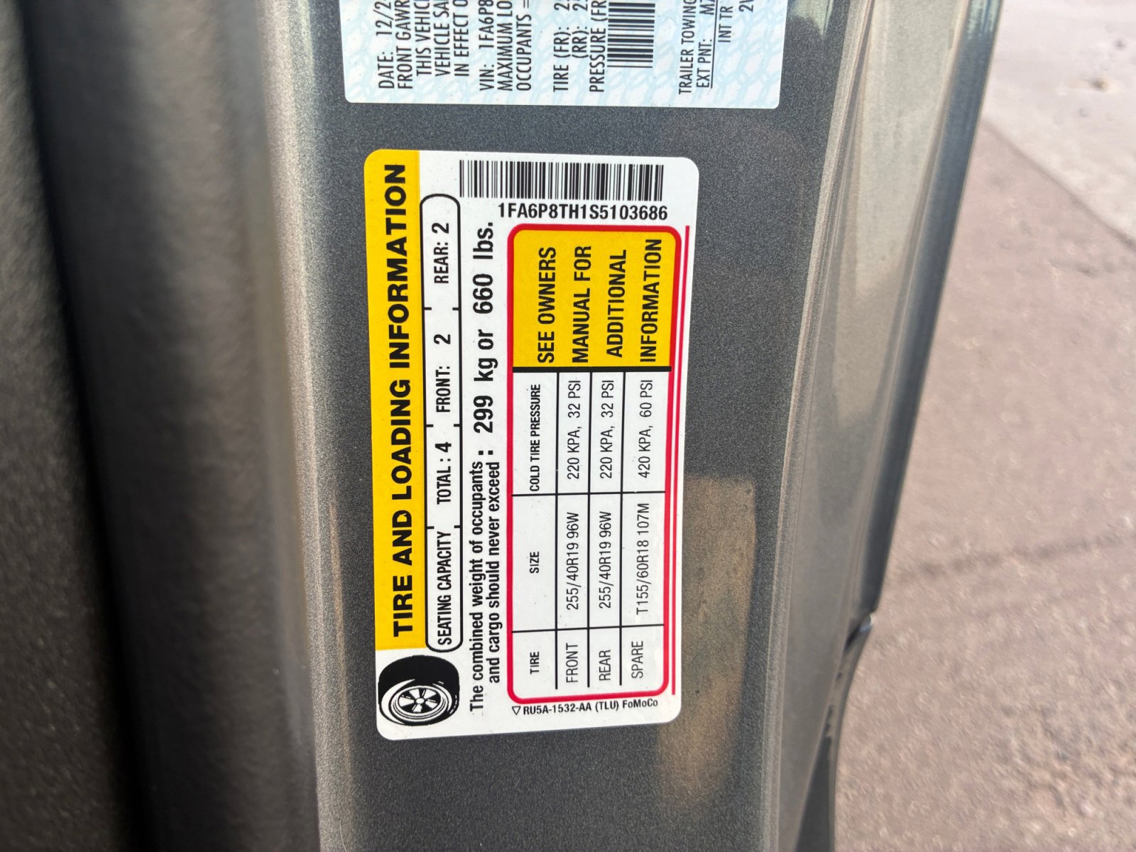 Used 2025 Ford Mustang EcoBoost image 33