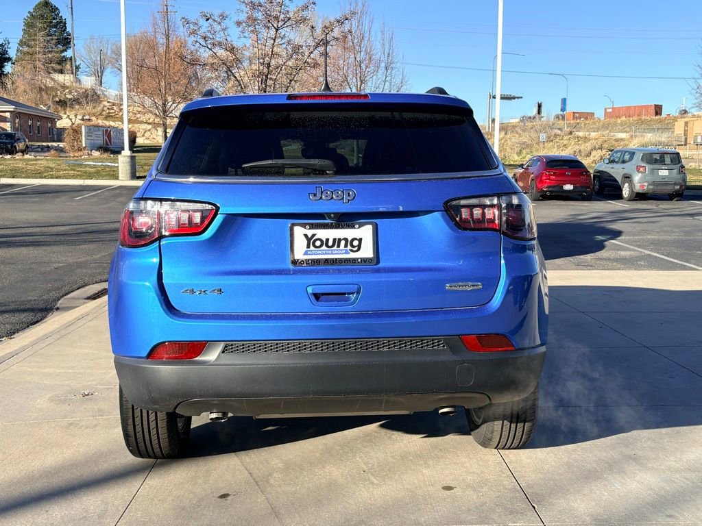 Used 2024 Jeep Compass Latitude image 8