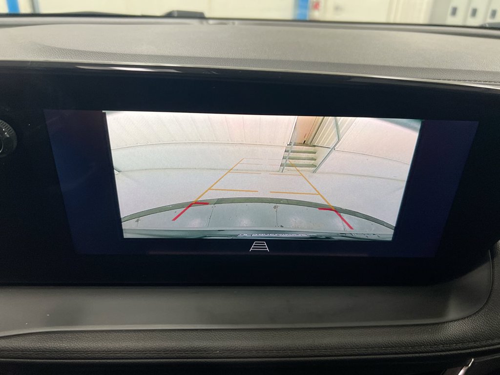Used 2025 Buick Encore GX Preferred FWD image 15
