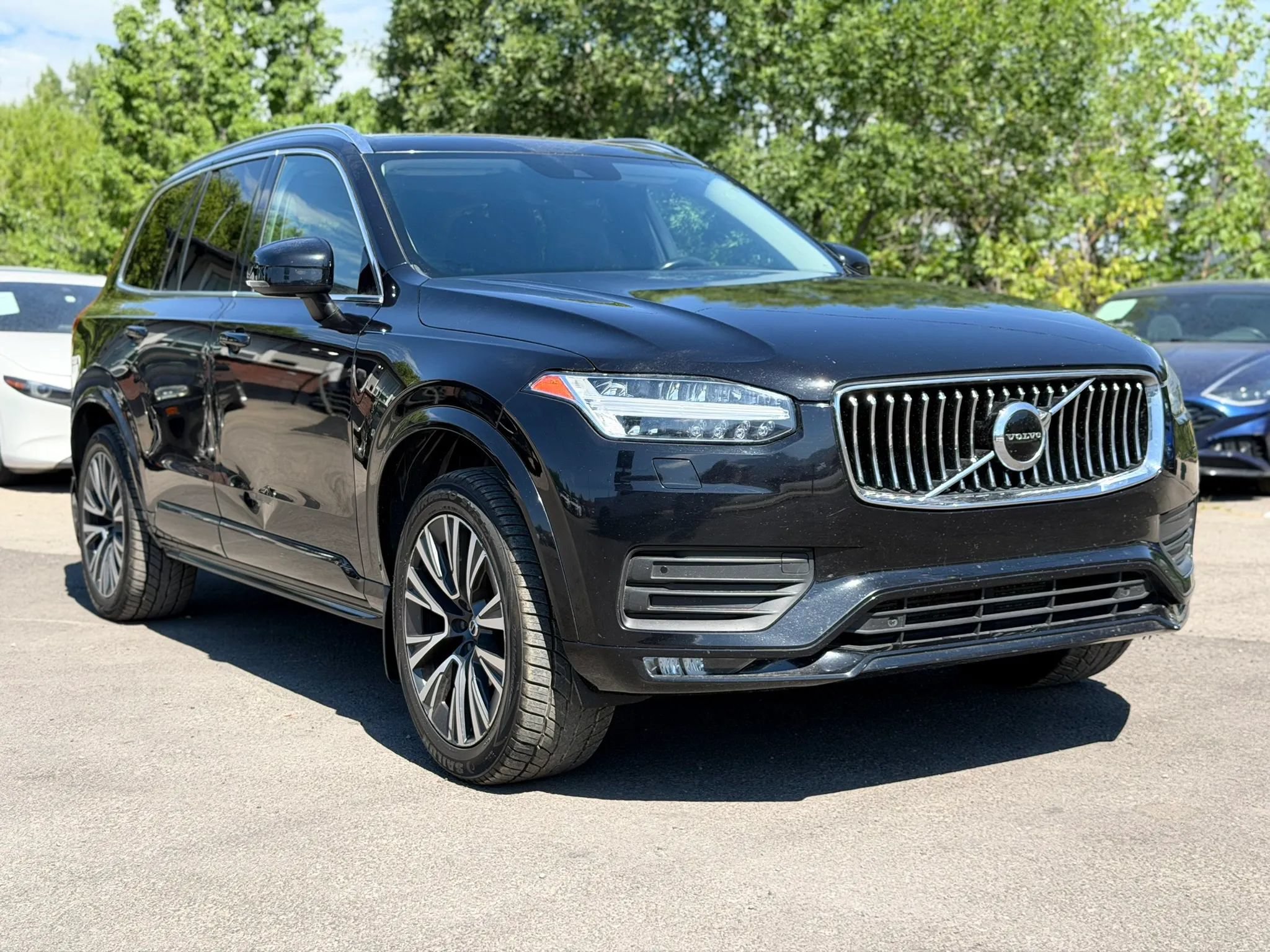 Used 2021 Volvo XC90 T5 Momentum w/ Protection Package Premier AWD/4WD video 1