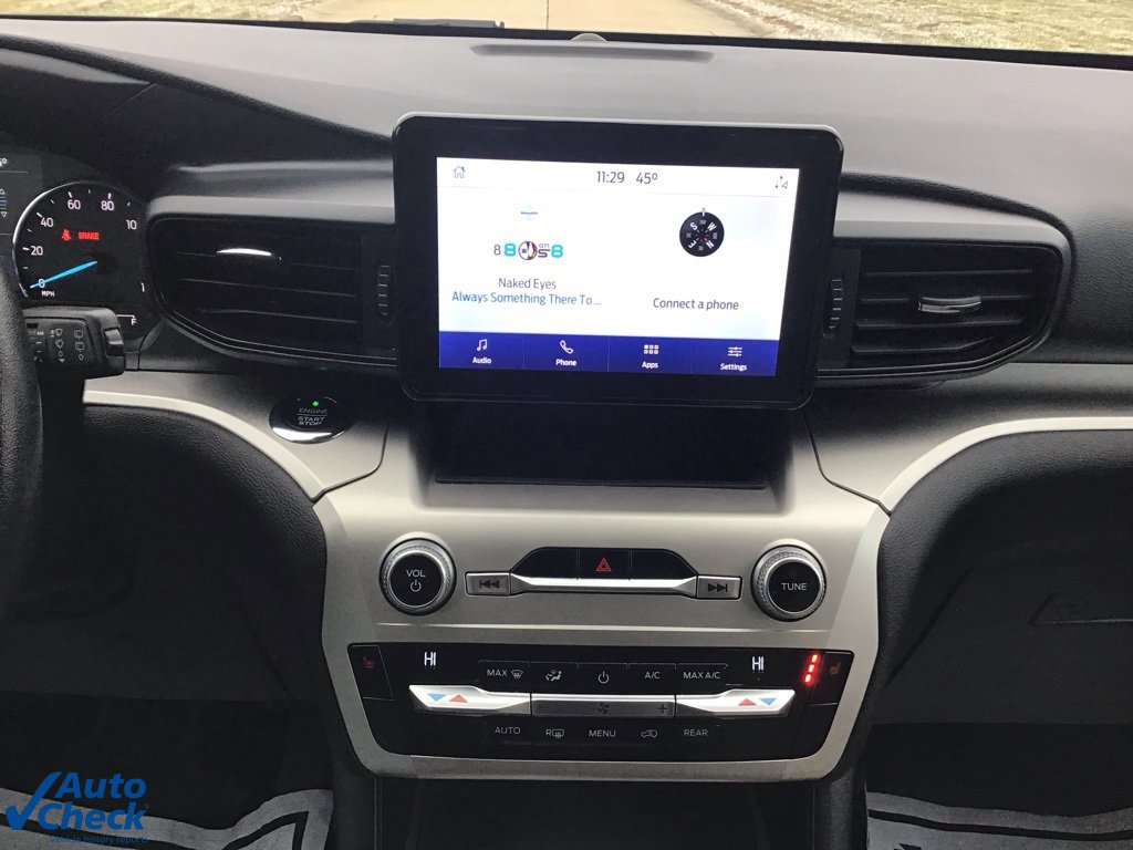 Used 2021 Ford Explorer XLT image 39