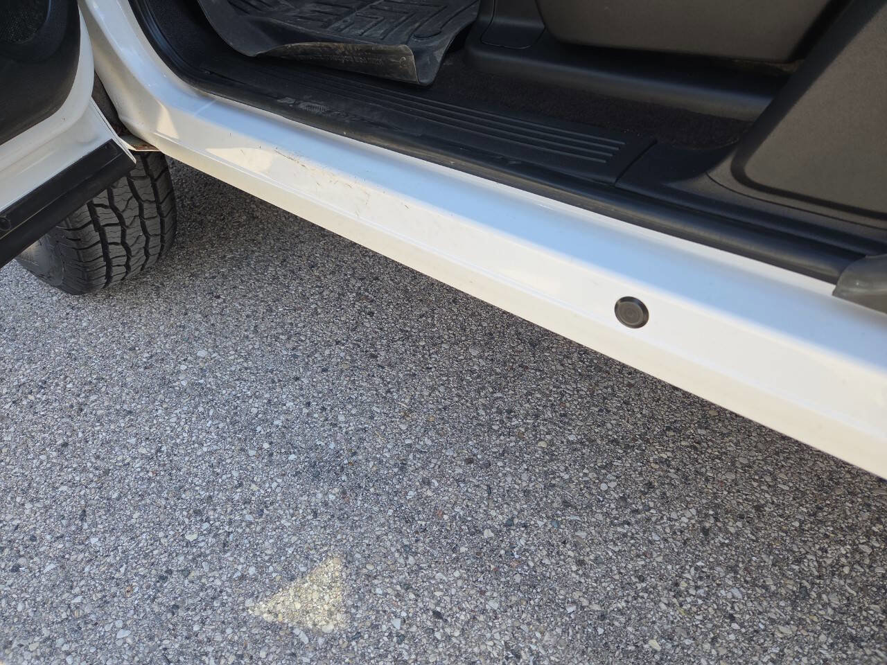 Used 2009 Chevrolet Silverado 2500 LT w/ Exterior Plus Package image 22