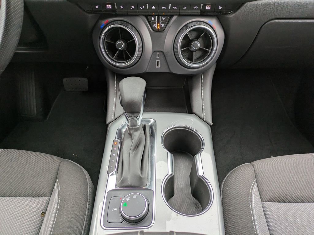 Used 2025 Chevrolet Blazer LT image 20