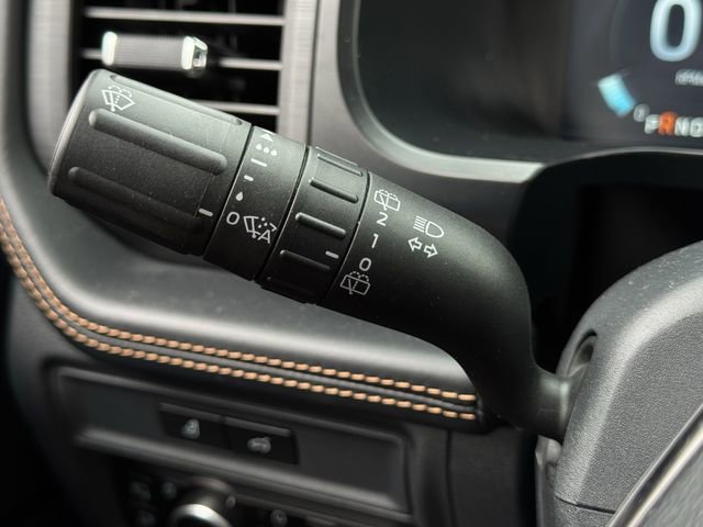 Used 2023 Ford Expedition Platinum image 23