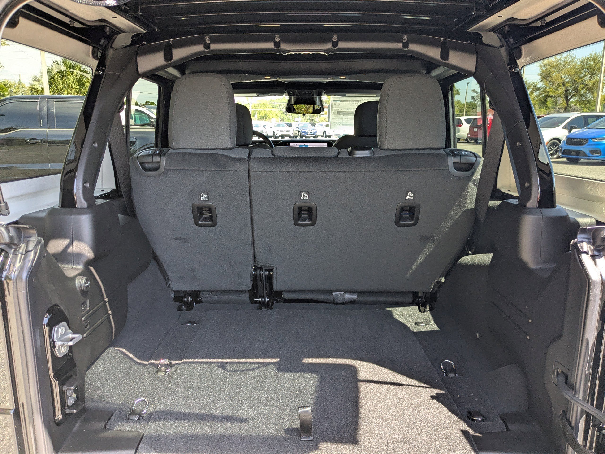 New 2026 Jeep Wrangler Unlimited Sport image 12