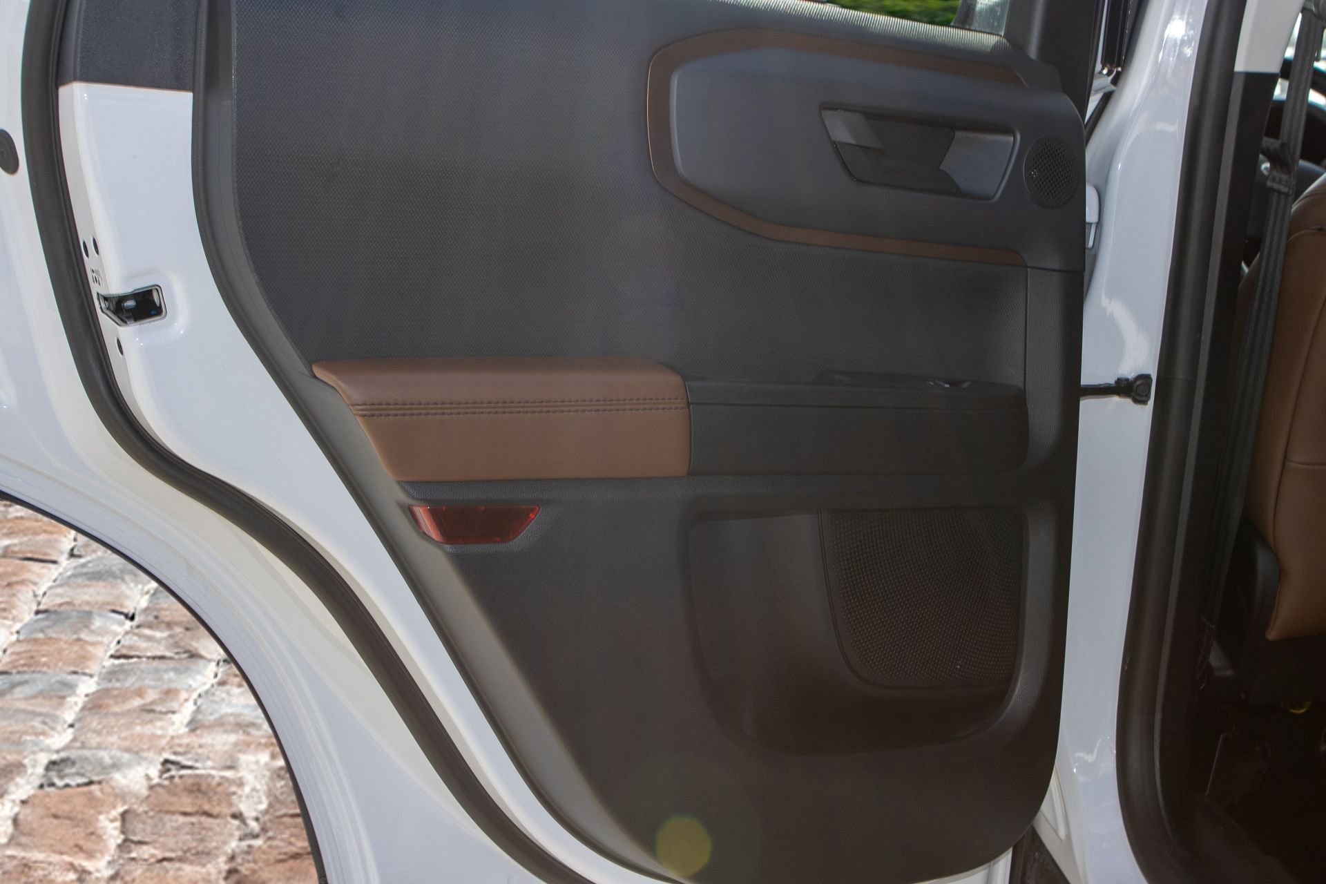 Used 2021 Ford Bronco Sport Outer Banks w/ Outer Banks Package (96D) image 11