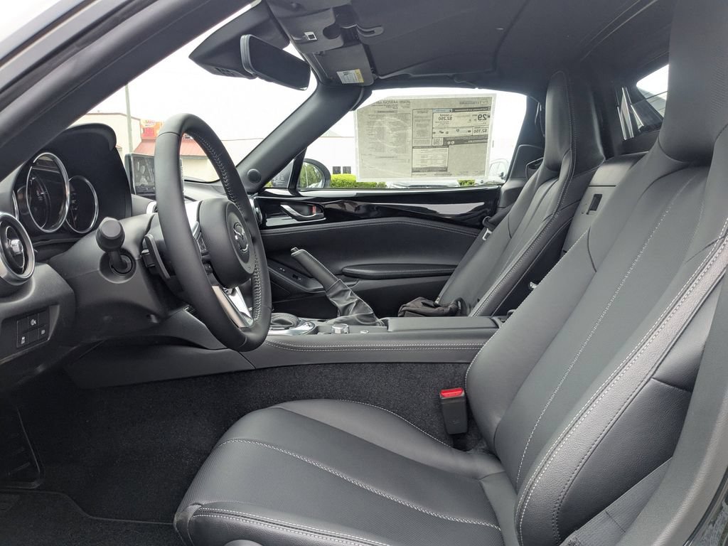New 2026 MAZDA MX-5 Miata RF Grand Touring RWD image 15
