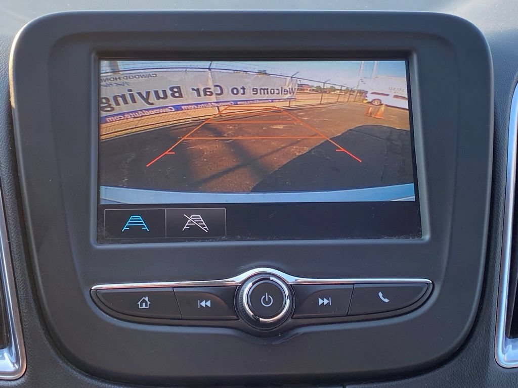 Used 2017 Chevrolet Malibu LT FWD image 24