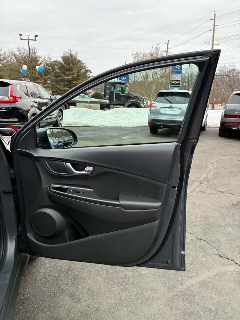 Used 2023 Hyundai Kona SEL w/ Convenience Package image 50