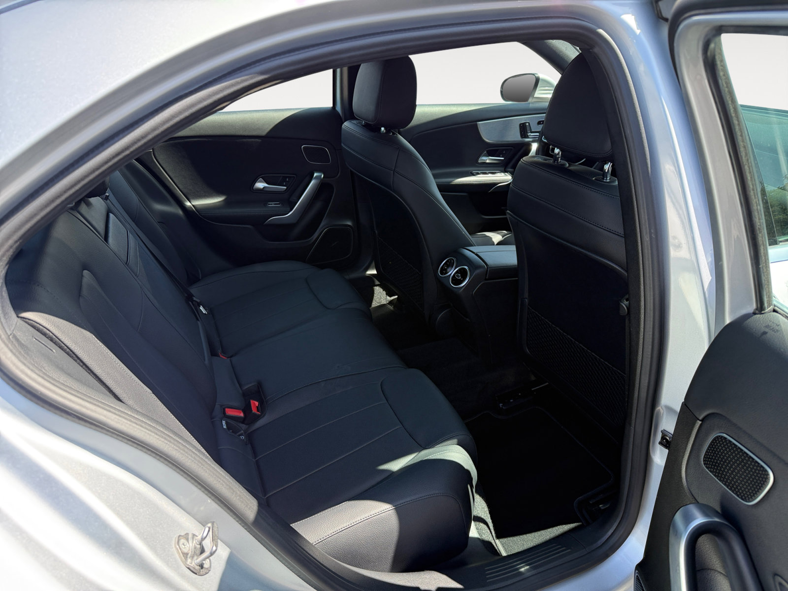 Used 2019 Mercedes-Benz A 220 4MATIC image 18