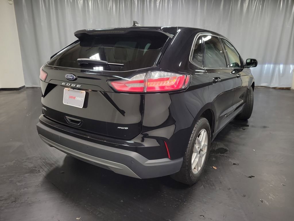 Used 2024 Ford Edge SEL image 8
