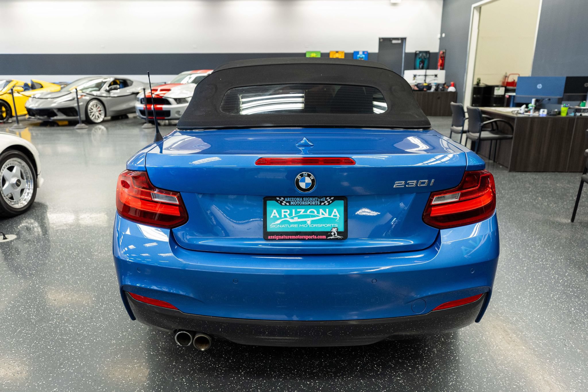 Used 2017 BMW 230i Convertible RWD image 7