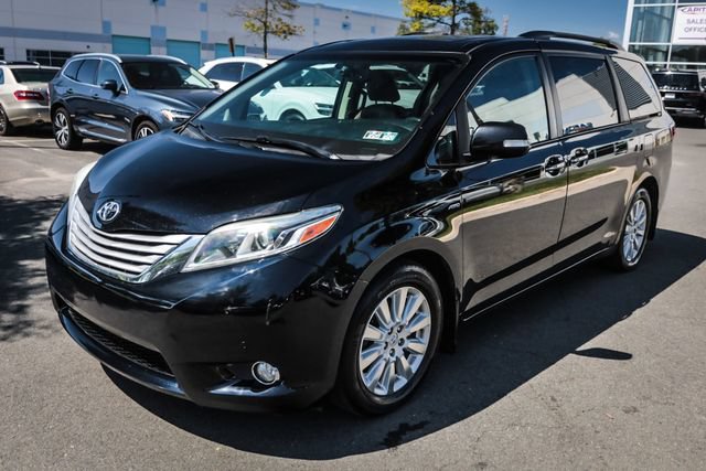 Used 2016 Toyota Sienna Limited Premium AWD/4WD image 5