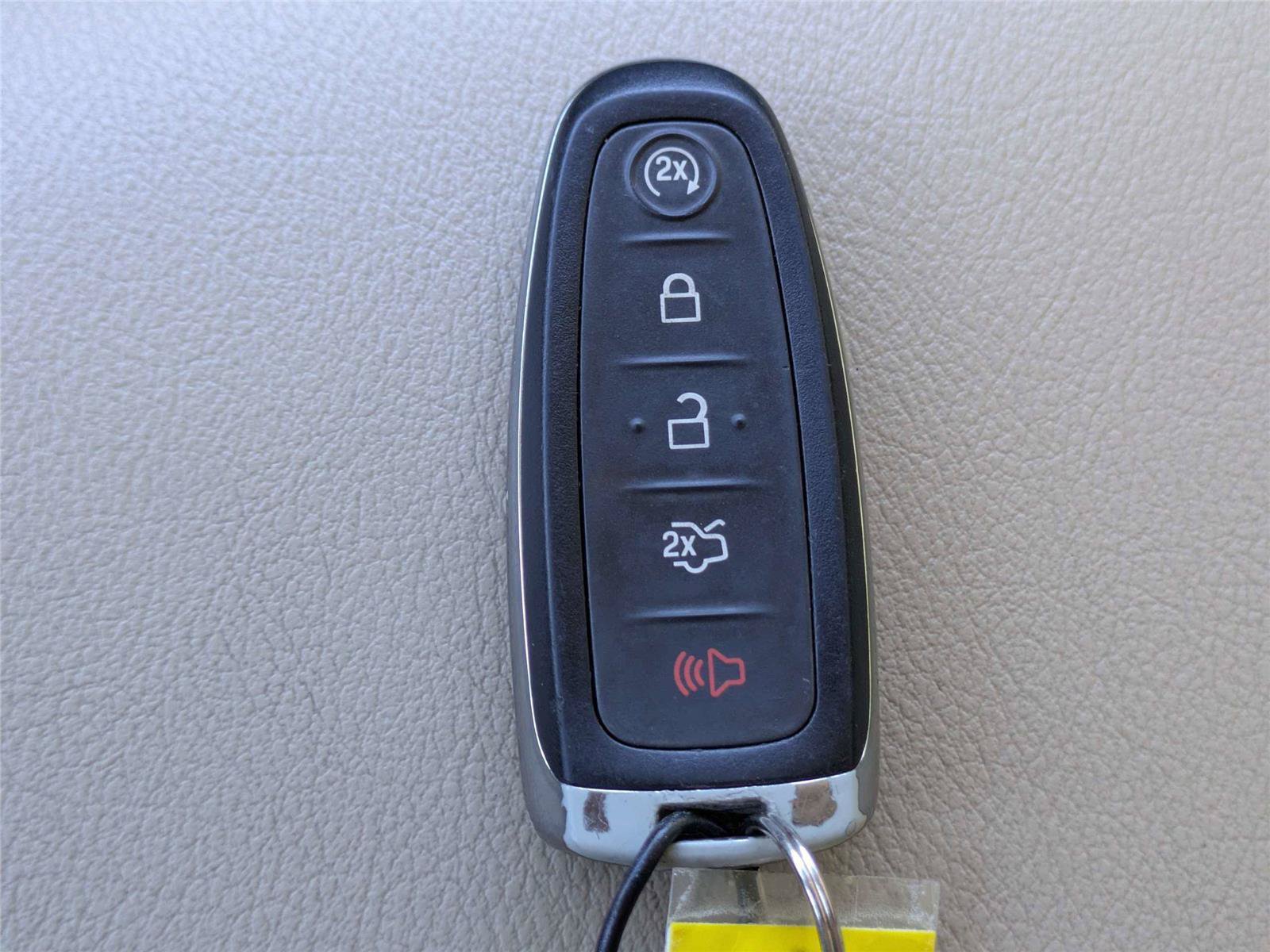Used 2019 Ford Flex Limited w/ Equipment Group 301A FWD image 33
