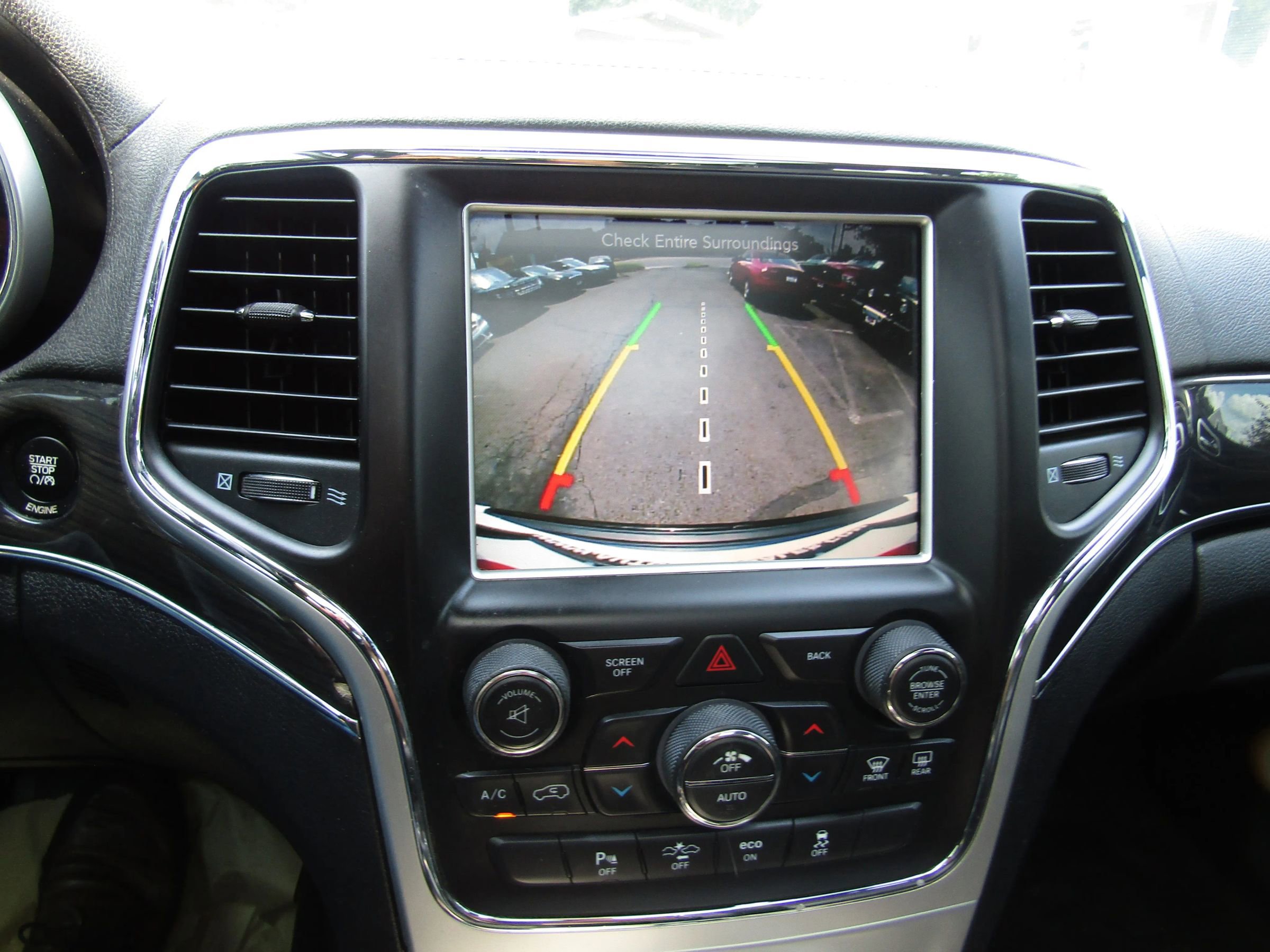 Used 2015 Jeep Grand Cherokee High Altitude image 24