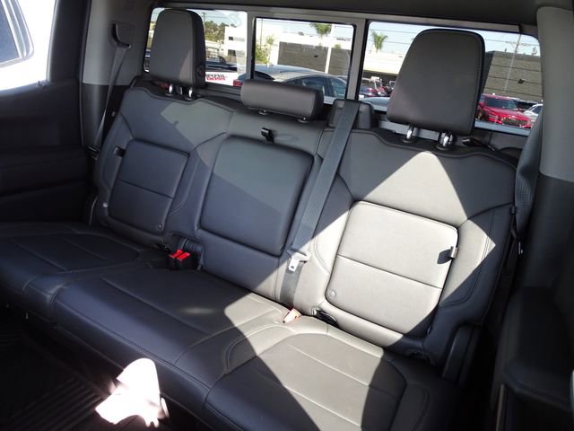 Used 2021 Chevrolet Silverado 1500 LT Trail Boss w/ Convenience Package II AWD/4WD image 9
