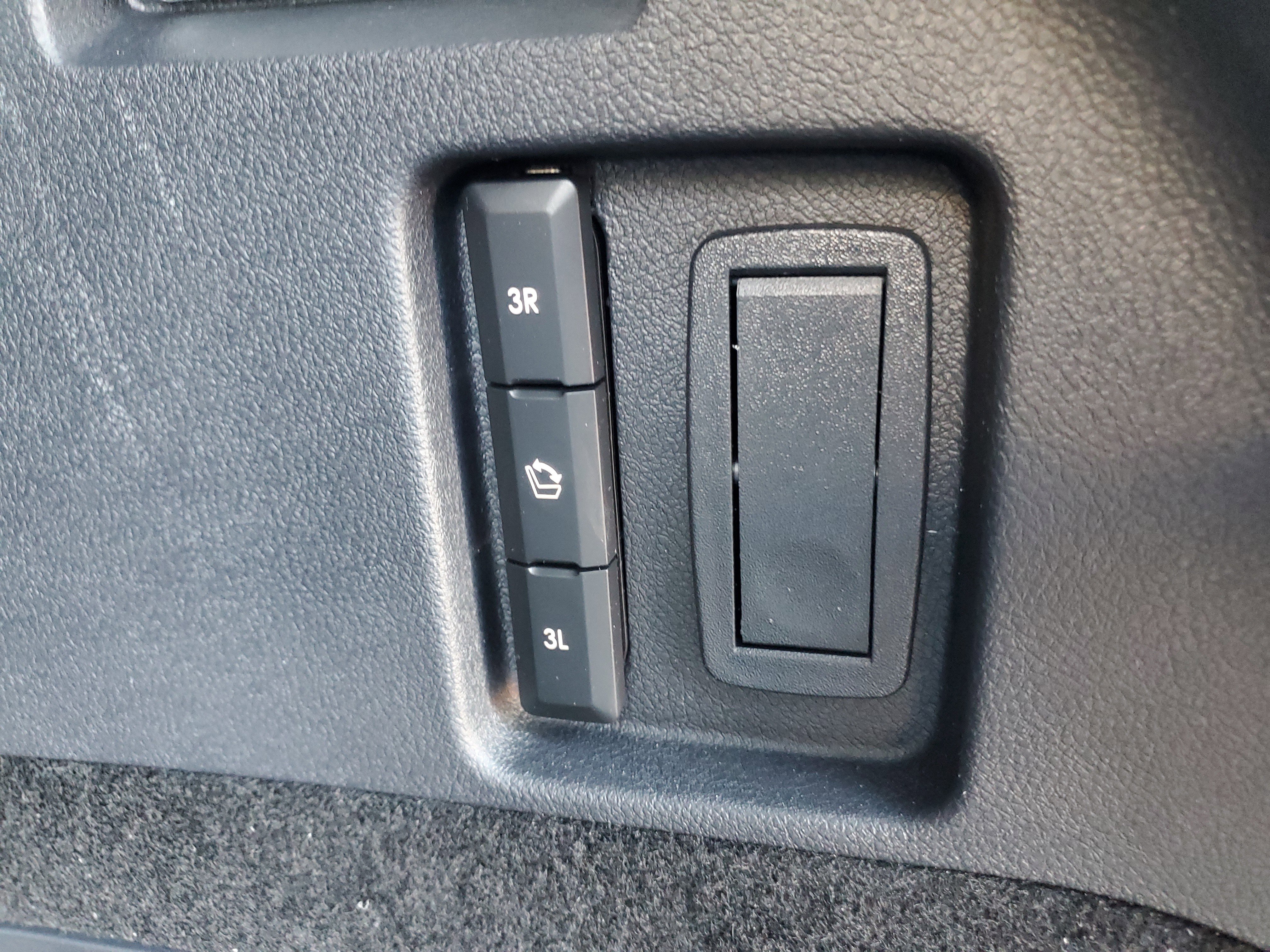 New 2025 Lincoln Aviator Black Label image 30