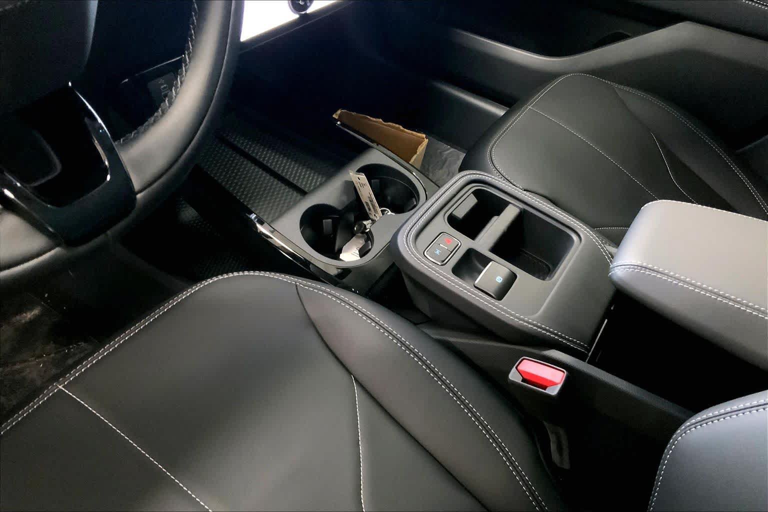 New 2026 Ford Mustang Mach-E Select RWD image 6