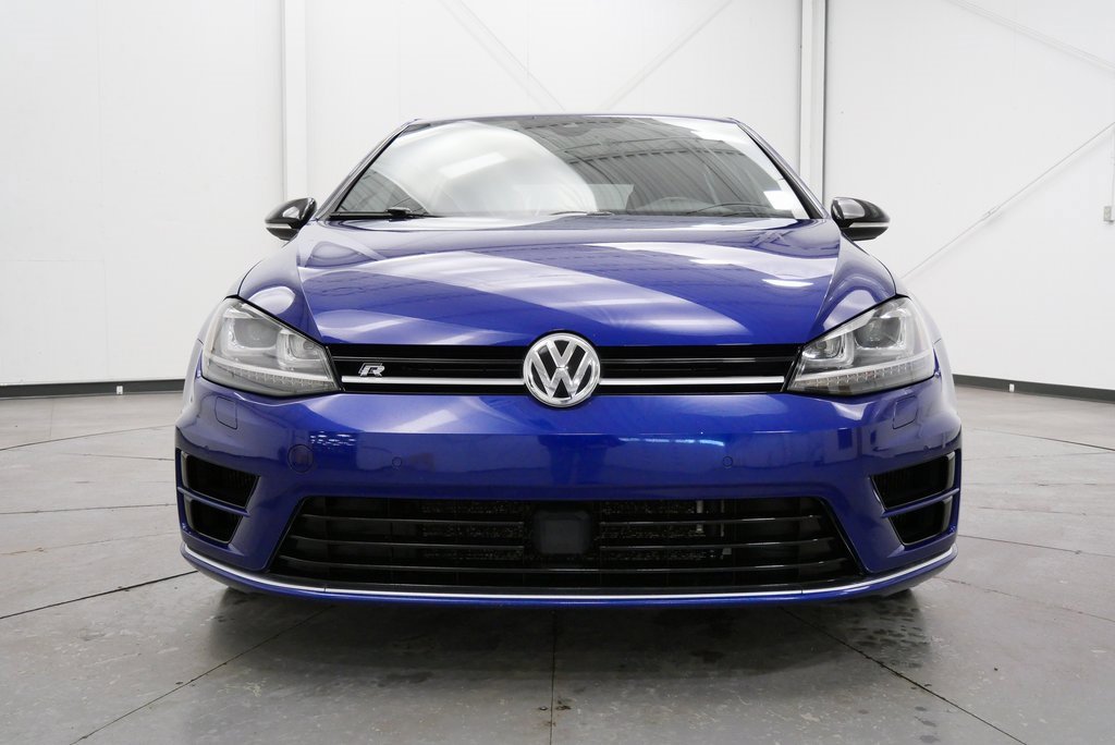 Used 2017 Volkswagen Golf R 4-Door image 2