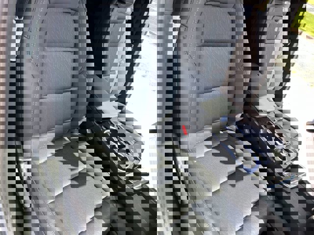 New 2026 Chevrolet Equinox LT w/ Convenience Package II image 28