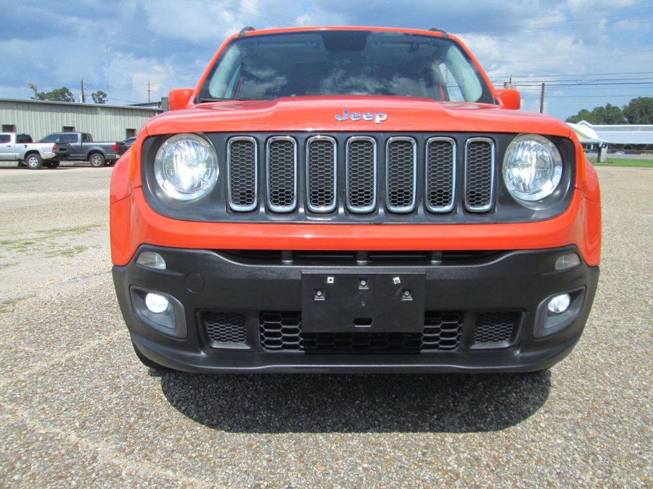 Used 2015 Jeep Renegade Latitude AWD/4WD image 72