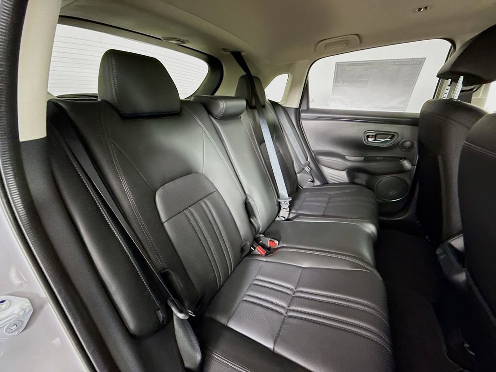 New 2026 Honda HR-V EX-L image 25