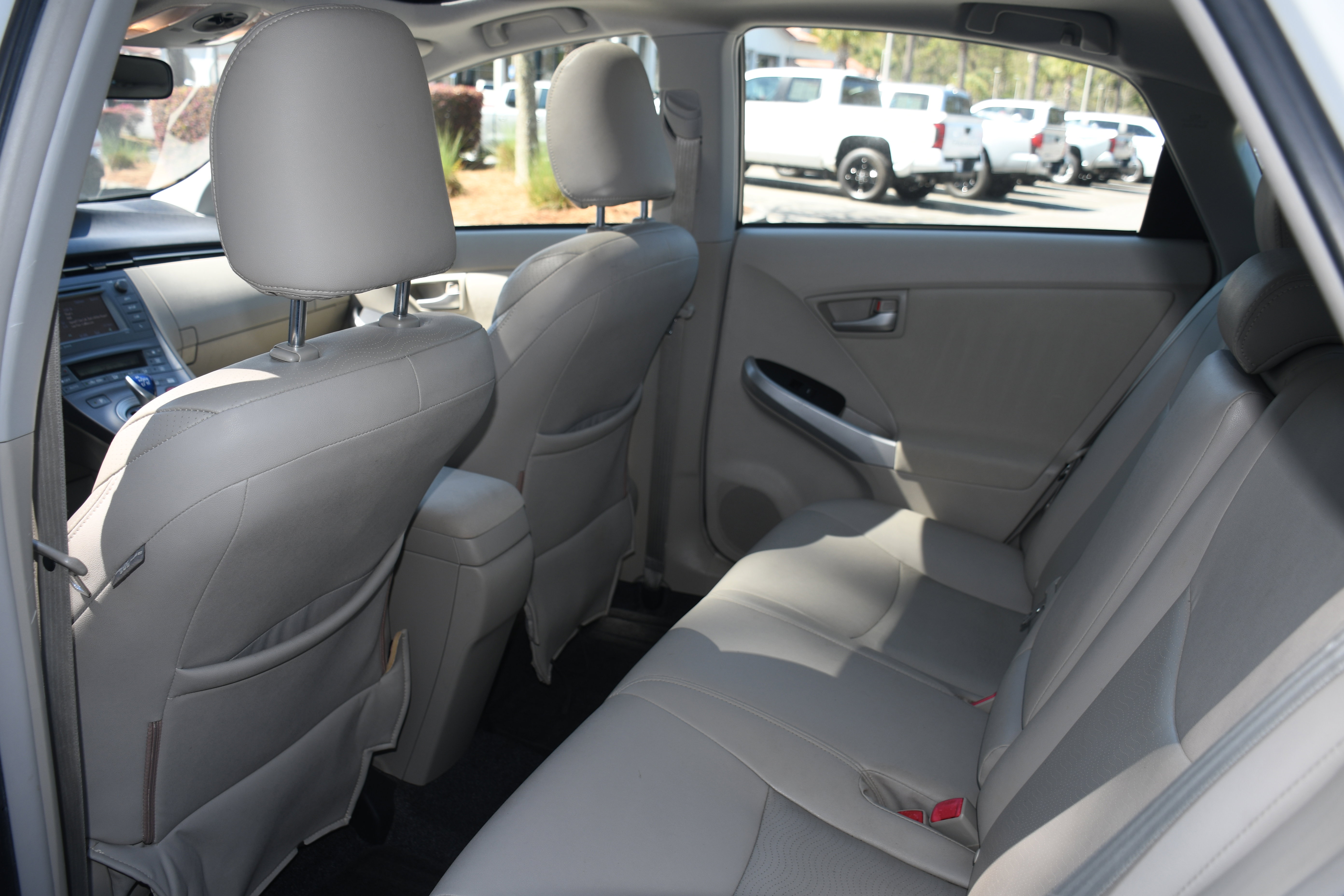 Used 2015 Toyota Prius Three w/ Solar Roof Package image 15