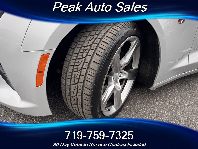 Used 2017 Chevrolet Camaro SS RWD image 17