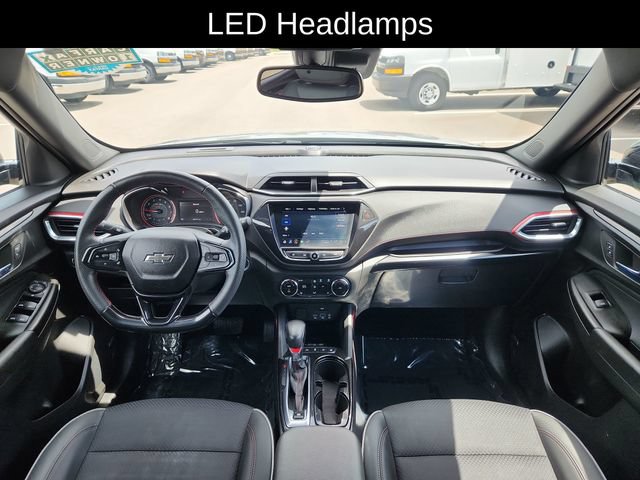 Used 2023 Chevrolet TrailBlazer RS w/ Technology Package FWD image 34