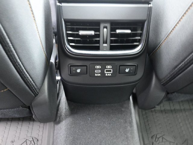 Used 2025 Subaru Outback Wilderness w/ Wilderness Package AWD/4WD image 22