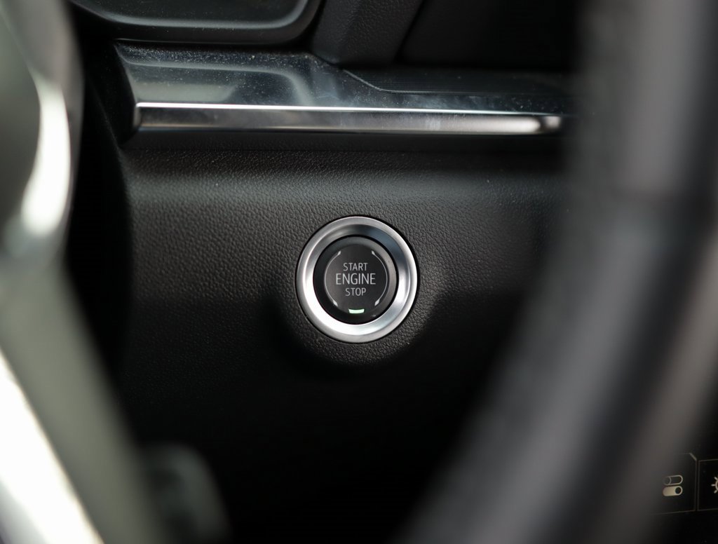 Used 2025 GMC Terrain Elevation image 19