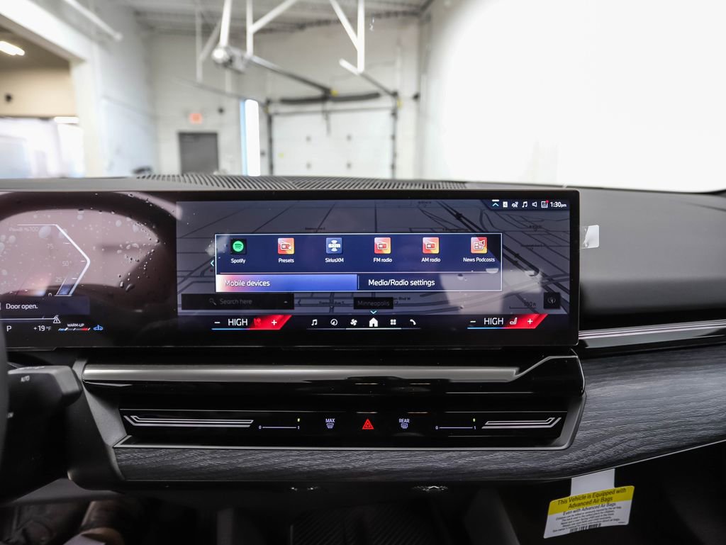 Certified 2025 BMW 530i xDrive w/ Premium Package image 16