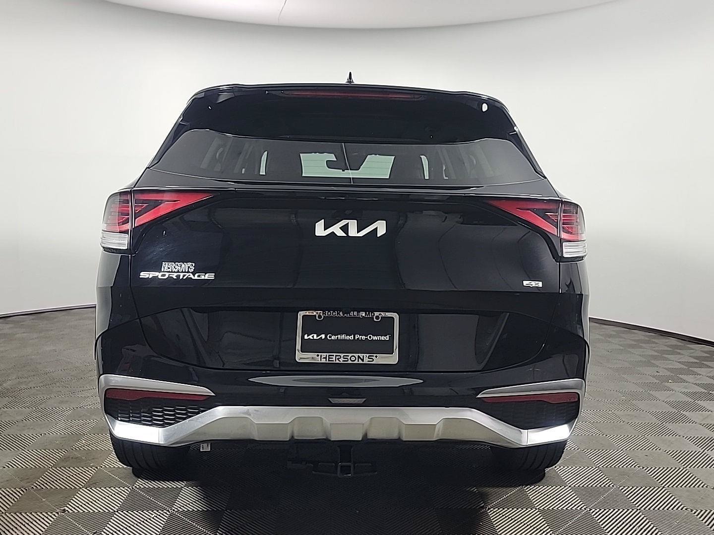 Used 2025 Kia Sportage SX AWD/4WD image 5