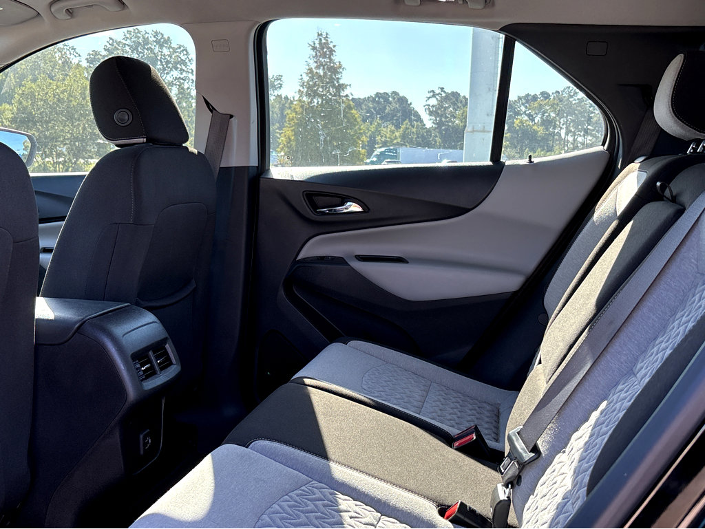 Used 2023 Chevrolet Equinox LS w/ Midnight Edition image 19