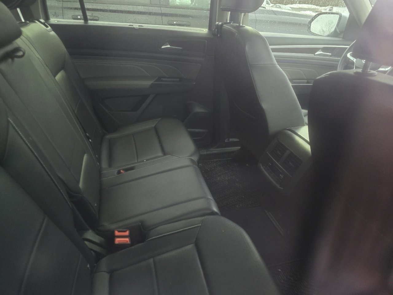 Used 2023 Volkswagen Atlas SE image 13