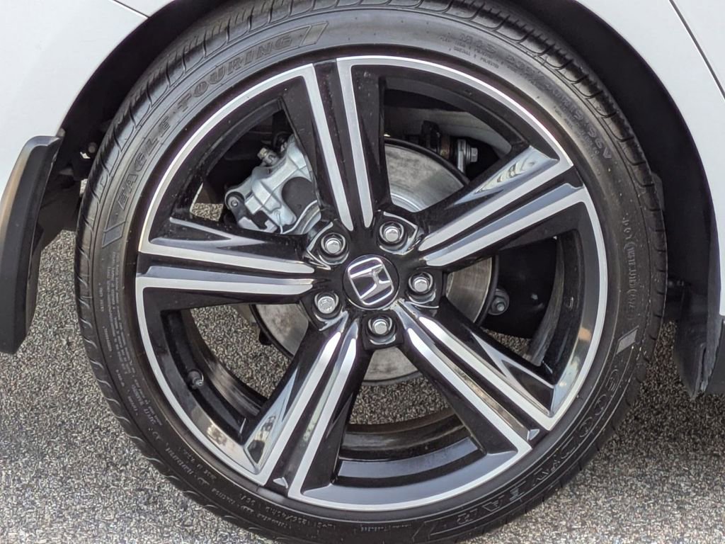 Certified 2025 Honda Accord Sport image 22