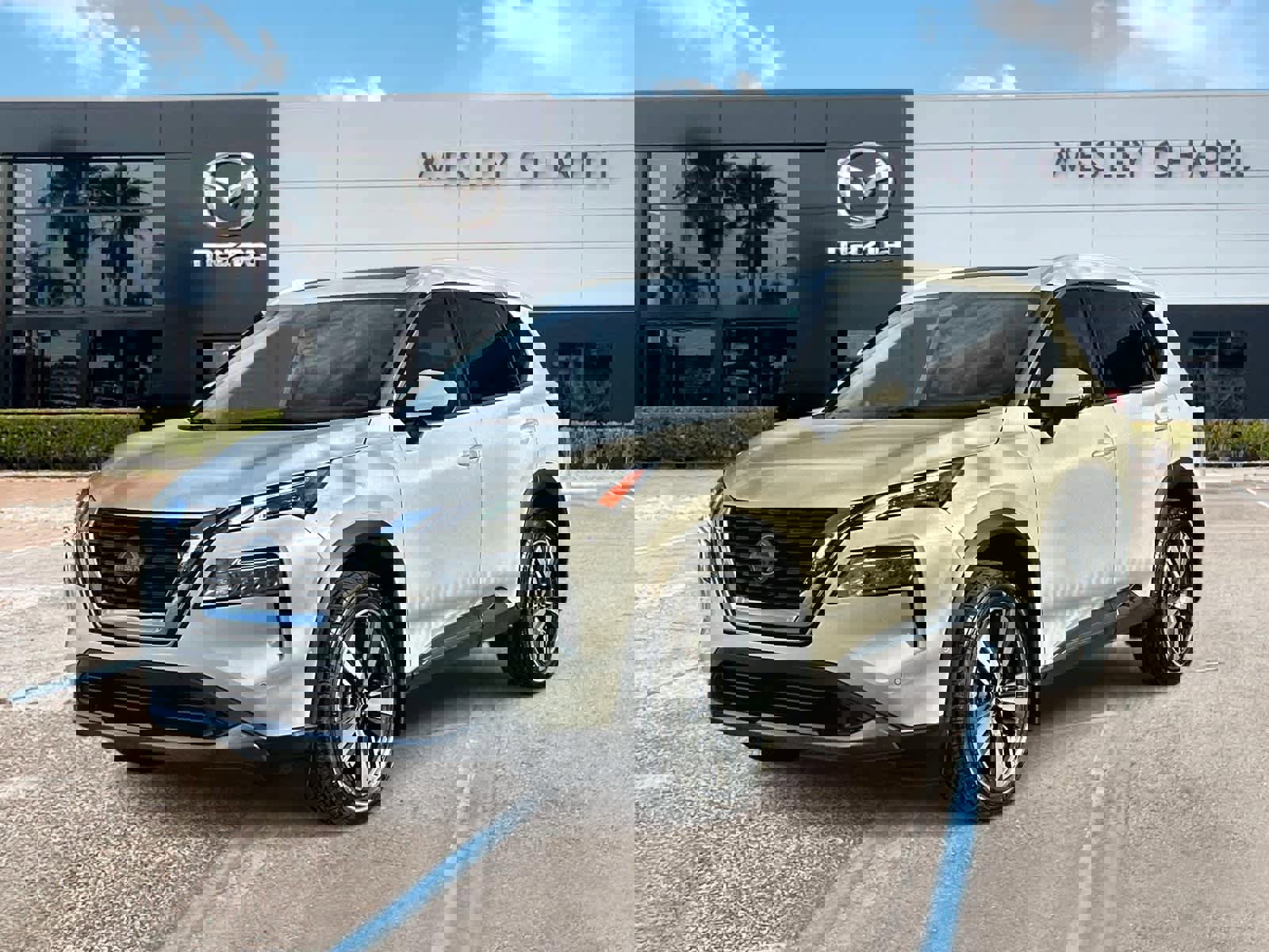 Used 2023 Nissan Rogue SL w/ SL Premium Package