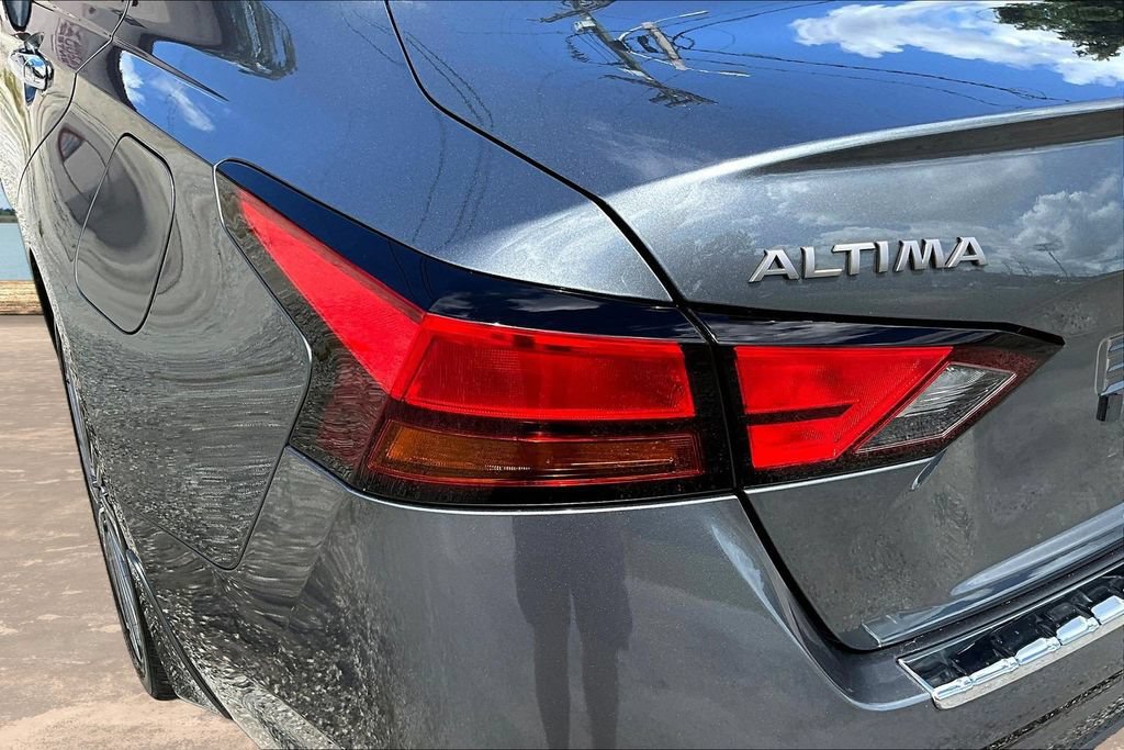 Used 2023 Nissan Altima 2.5 SL FWD image 24